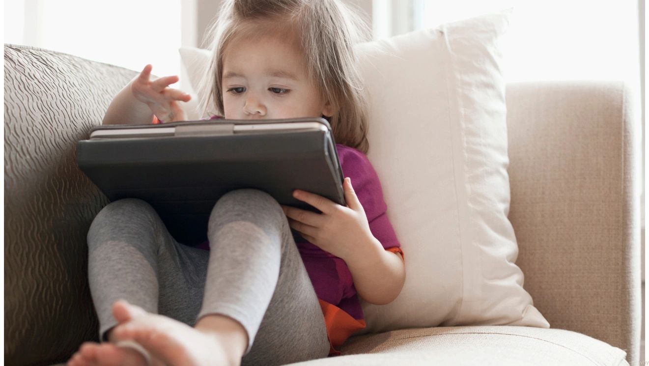 Simple Ways to Cut Back on Screen Time Without the Daily Battles